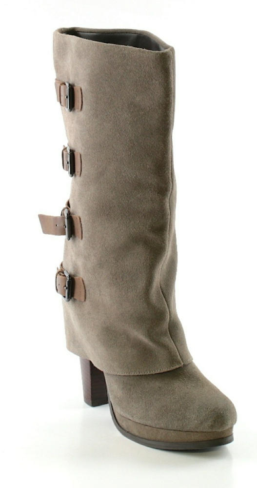 Like New Report Boots Size 10